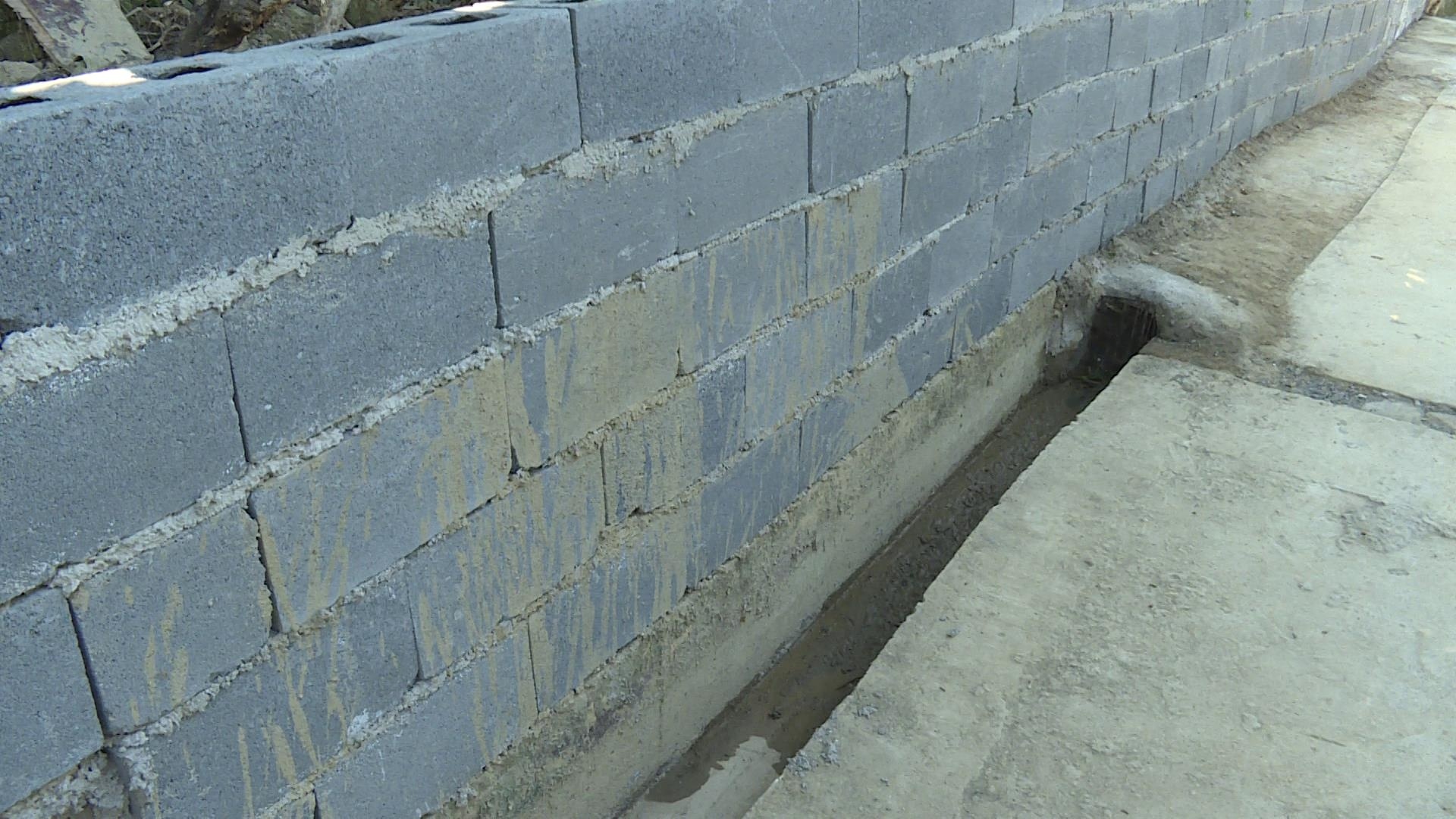 2b1835787a0943f59351653dba82dfd9