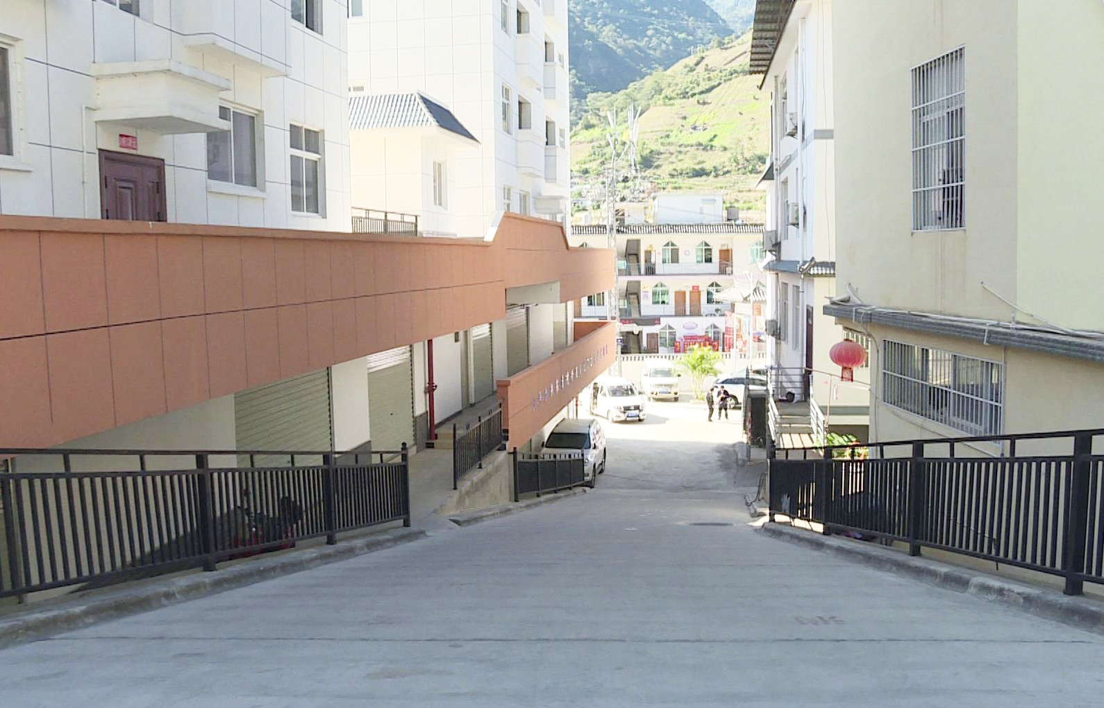 0ddfb0c639f747eb8f9f07f3ad37a0ed