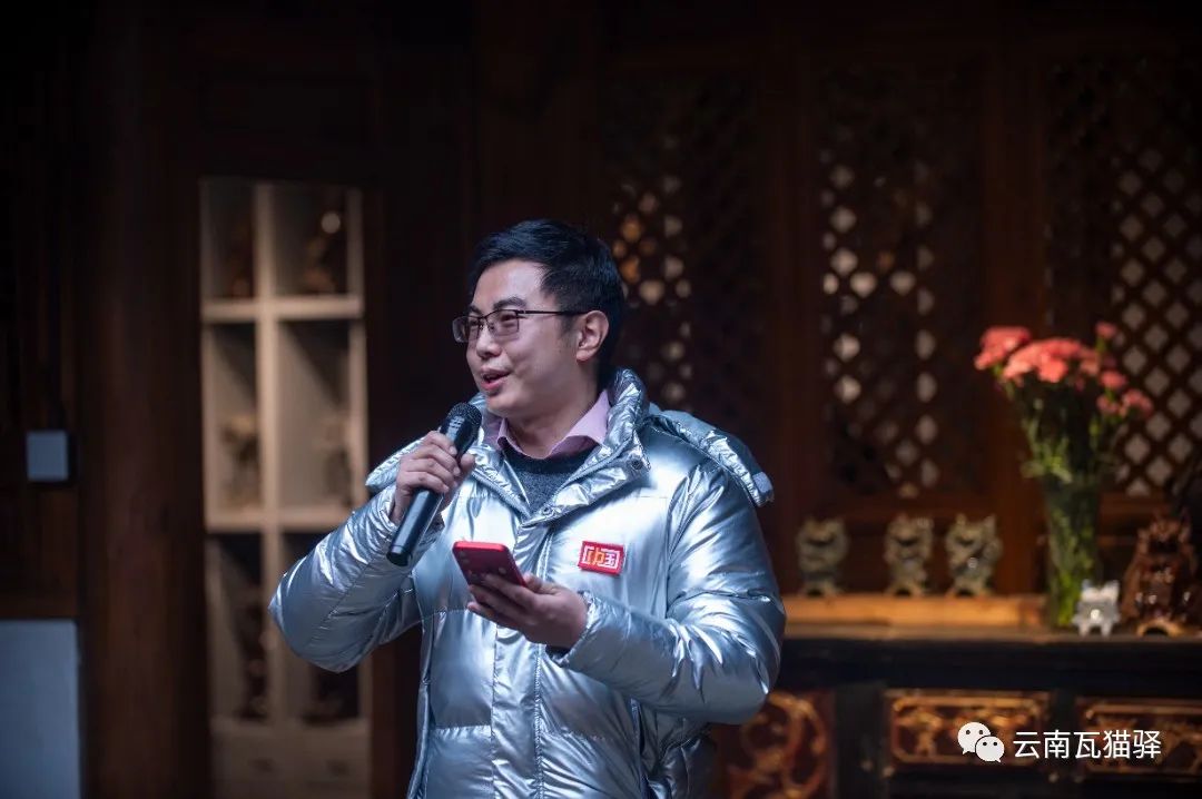 cb1de1844b6a81d15d6df6941036dc4.jpg 图片