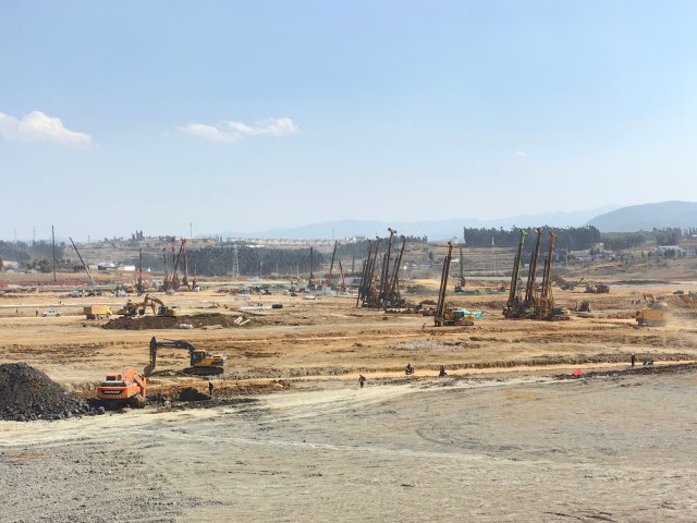 云南通威二期20万吨高纯晶硅项目如火如荼 2023年3月2日张忠海拍摄 (1).jpg