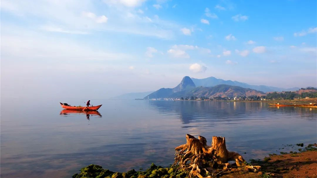 有一种叫云南的生活｜太空视角瞰抚仙湖