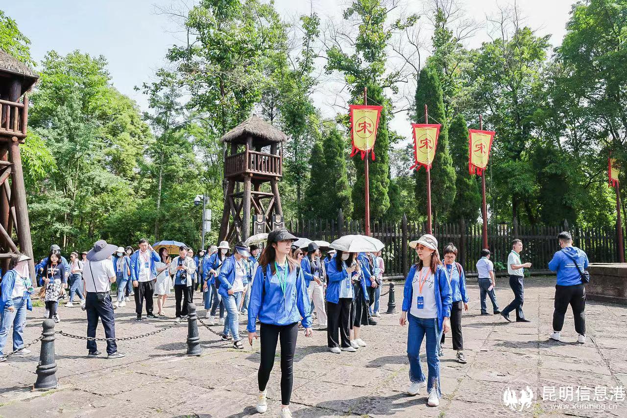 6b26b897f001d85e8824740217aaa6c