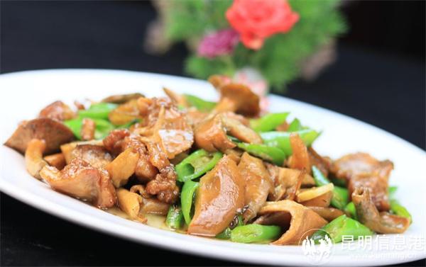 青椒仔鸡铜绿菌。