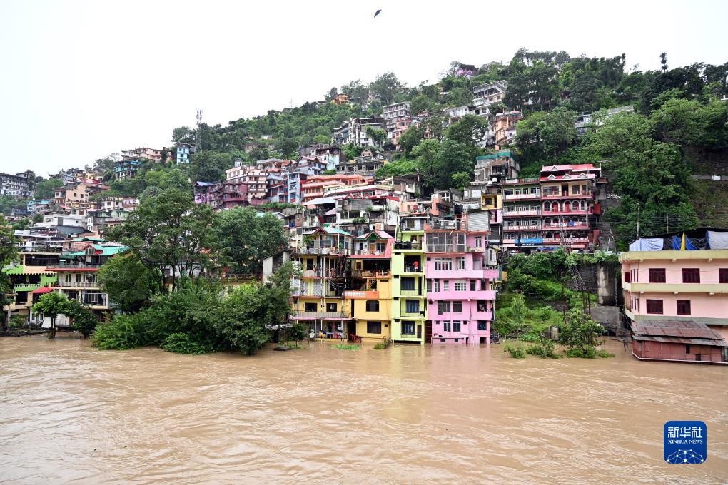 1129743558_16890661758841n