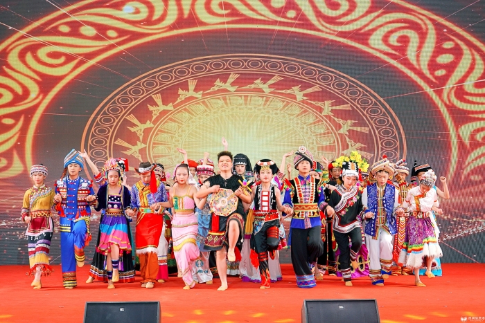 48101745124403_.pic_hd