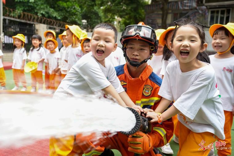 防灾减灾 安全“童”行