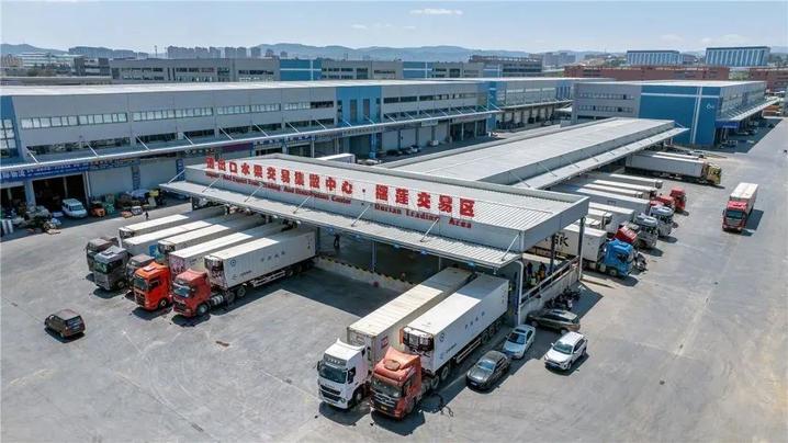 榴莲便宜了，原来与这条铁路有关！