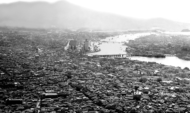 拍摄于1983年的苍霞旧貌。游源飞摄