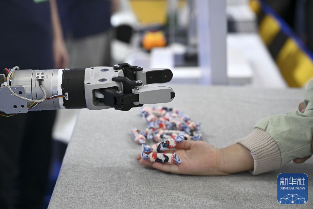 f5f133450b764c2e8ddfb451294562b0