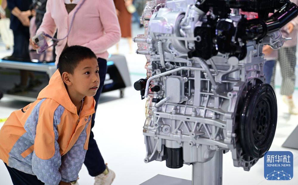 9f1b4aa981f242b888b6d4fa145b4297