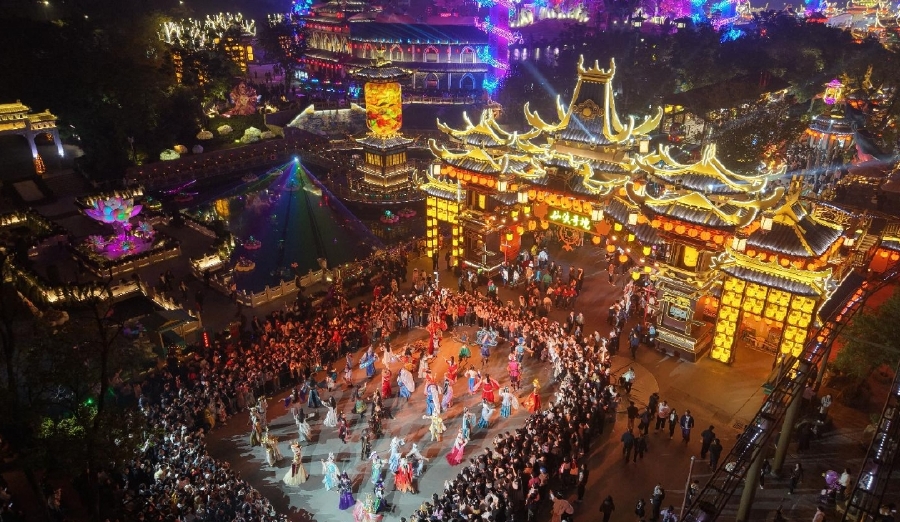 24089077311758447 万岁山武侠城 _20260224175527.jpg