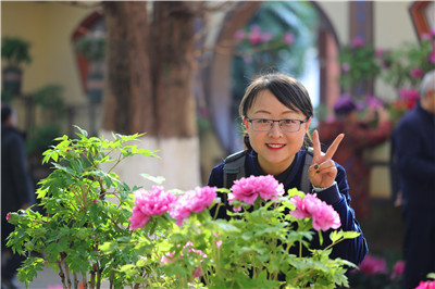 照片-张晗 照片-张晗