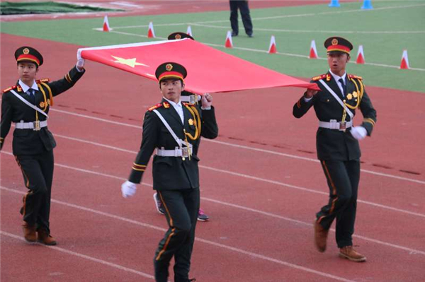 升旗仪式 升旗仪式