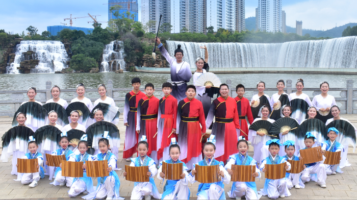 自编自演《合一歌）舞蹈