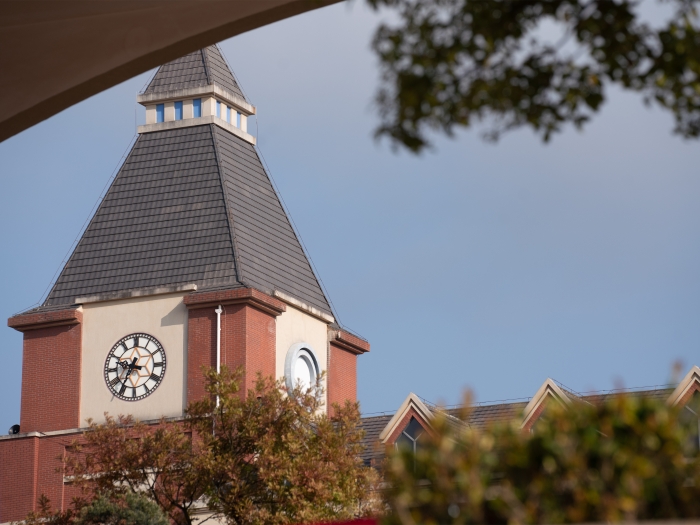 英伦校园 恢弘大气 英伦校园 恢弘大气