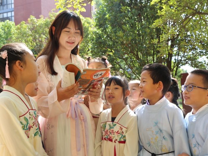 书香校园 书香校园