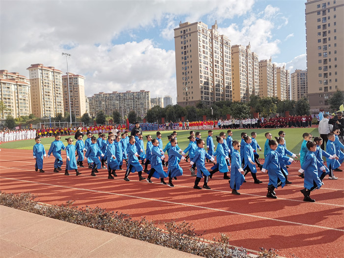 420dbe4ed606466b6eb4ee357d30efe