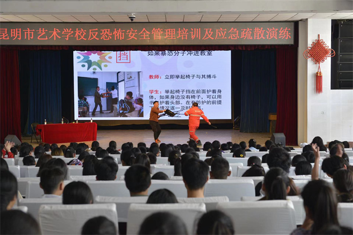 1a44fd8160a16135ca8fa65d9f1574d