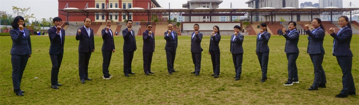 2 高2019级教师团队 2 高2019级教师团队