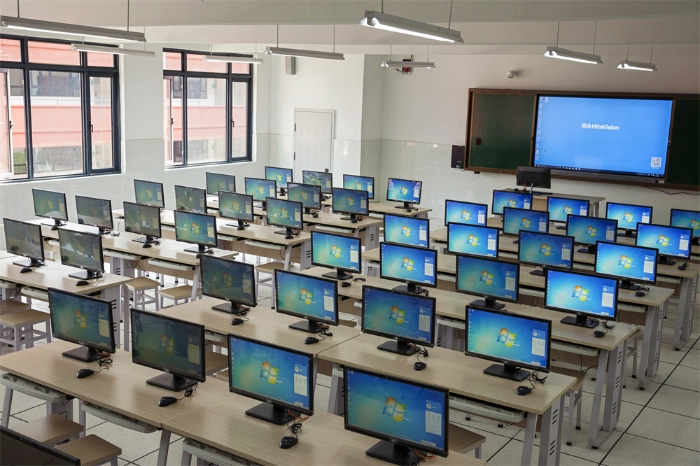 10计算机教室