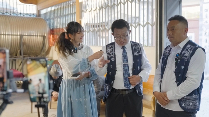 569e8403349da76d67268d2b14ac744