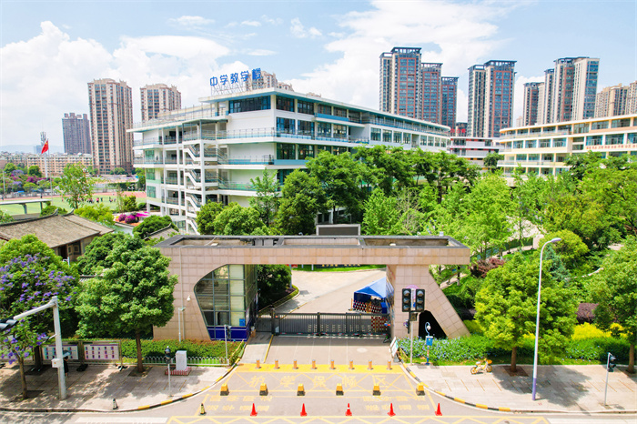 高中部教学楼 高中部教学楼