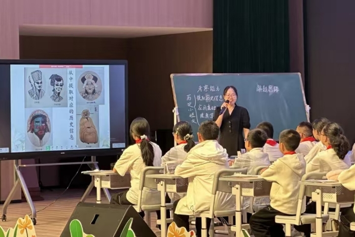 d4a23103fae5e28515c40ced68b7352