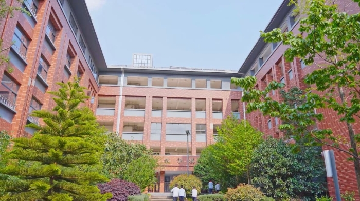 f3d9ef615e554b515aabe1b8a4fd6f9