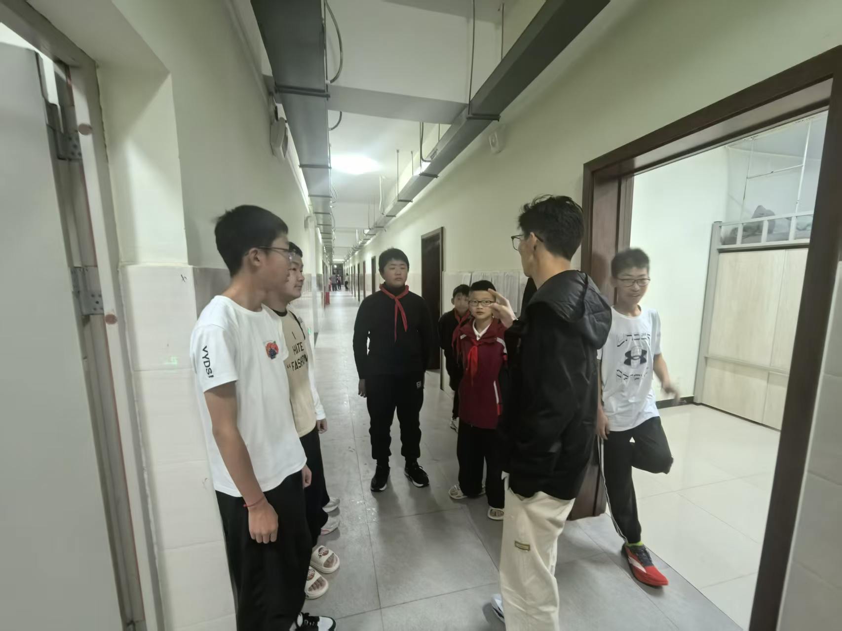 昆明市官渡区北京八十学校