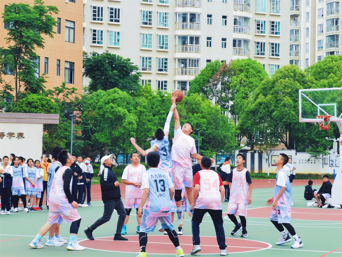 昆明市第八中学长城红鑫校区