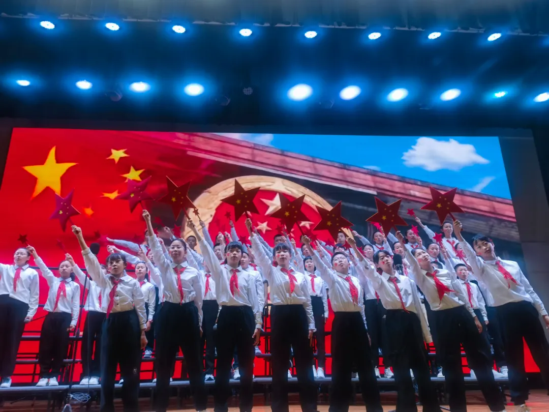 昆明市第三中学滇池校区